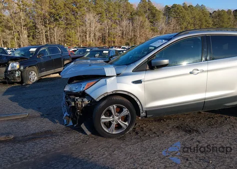 2016 Ford Escape Se z USA, uszkodzony, nr VIN 1FMCU9GX9GUB64743